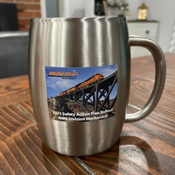 NEW Stainless Steel BNSF Railway Mug - Picture 1 of 4